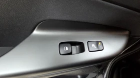 Hyundai Kona 64KWh/Premium/2020/Blue link/SOH100%, снимка 9