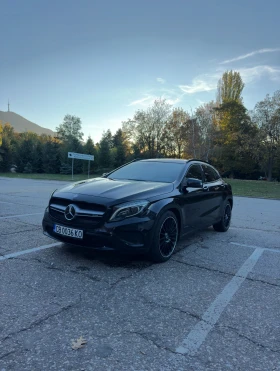     Mercedes-Benz GLA 220