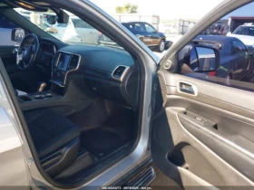 Jeep Grand cherokee LAREDO 4x4 Фиксирана Цена до БГ - 25000 лв. / 12782.30 € - 53306168 5