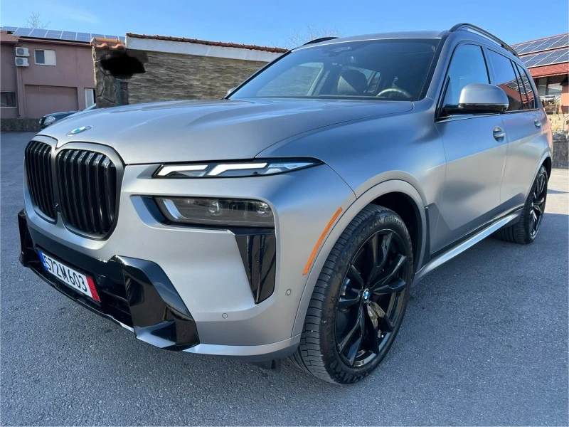 BMW X7 2023, M4.0i, 340k.c, 2200km, снимка 1 - Автомобили и джипове - 44396548