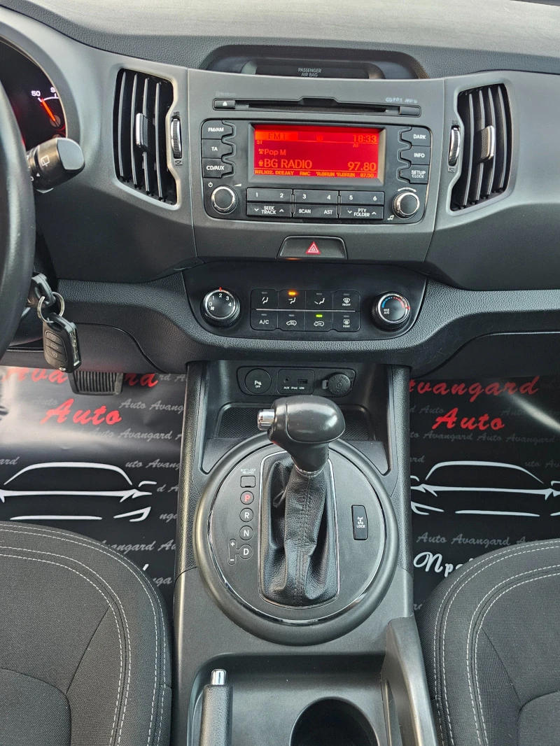 Kia Sportage 2.0CRDI, 136к.с., 4х4 , снимка 11 - Автомобили и джипове - 46147091