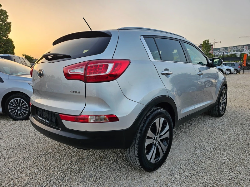 Kia Sportage 2.0CRDI, 136к.с., 4х4 , снимка 4 - Автомобили и джипове - 46147091