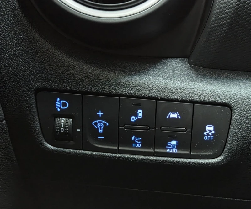 Hyundai Kona 64KWh/Premium/2020/Blue link/SOH100%, снимка 15 - Автомобили и джипове - 53168093