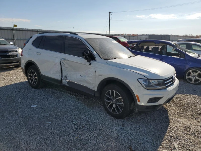 VW Tiguan 2.0T SE FWD, снимка 4 - Автомобили и джипове - 53278159