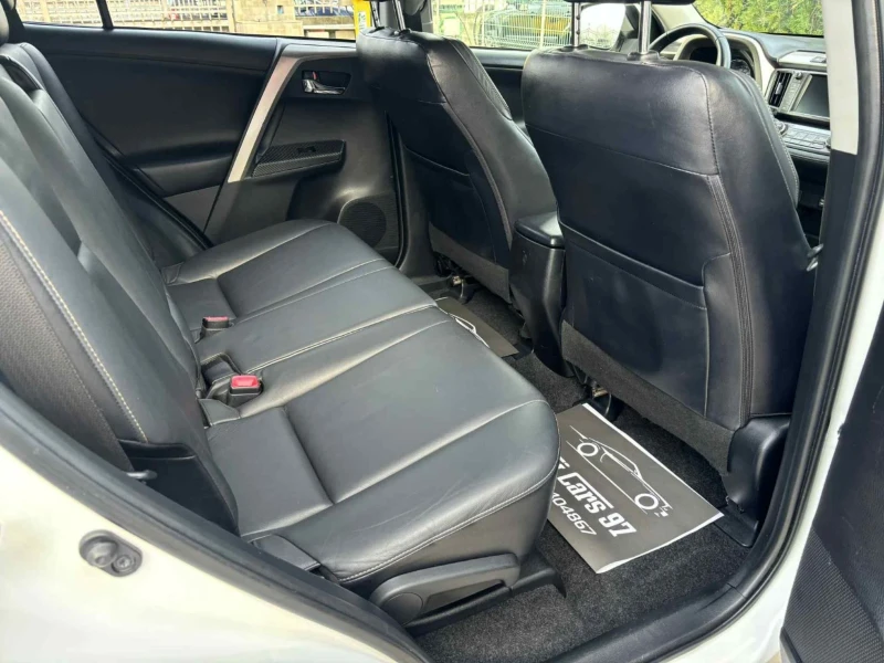 Toyota Rav4 2.0 D-4D/ 124к.с./ НАВИ/ КАМЕРА/ LED/ УНИКАТ, снимка 11 - Автомобили и джипове - 53539878