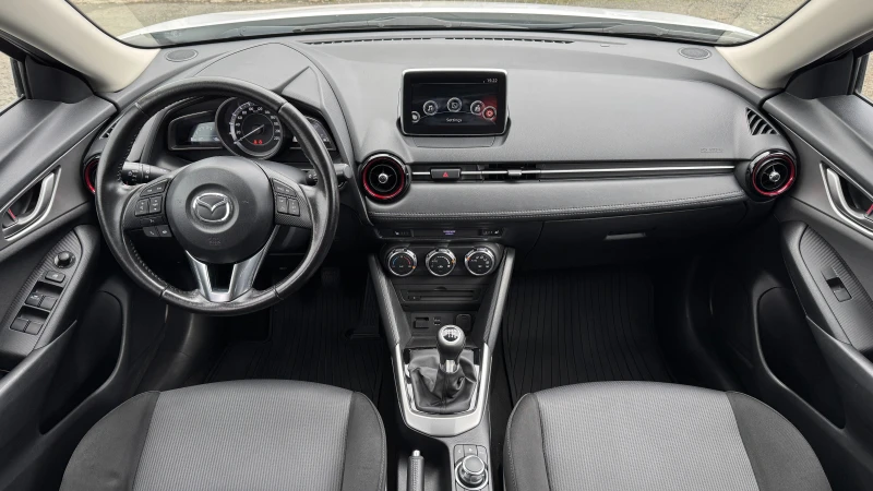 Mazda CX-3 2.0i AWD Внос ШВЕЙЦАРИЯ! 6ск., Navi, Tel, PDC, LED, снимка 12 - Автомобили и джипове - 53569420