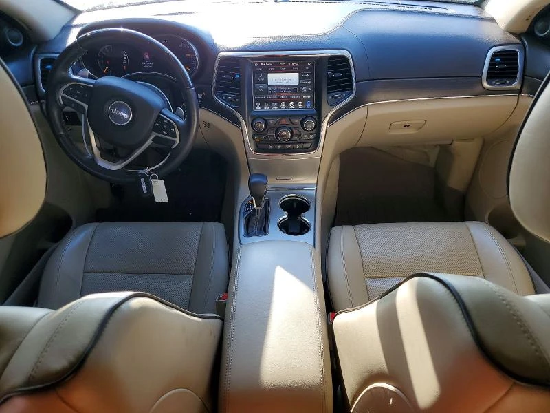 Jeep Grand cherokee OVERLAND 5.7 HEMI| 8ZF| ОБДУХ| КЛИП НА МОТО, снимка 8 - Автомобили и джипове - 56005192