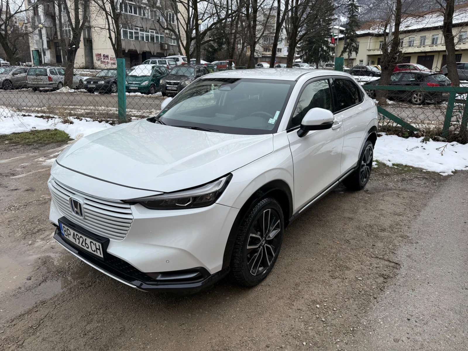 Honda Hr-v he-v, снимка 9 - Автомобили и джипове - 53595710