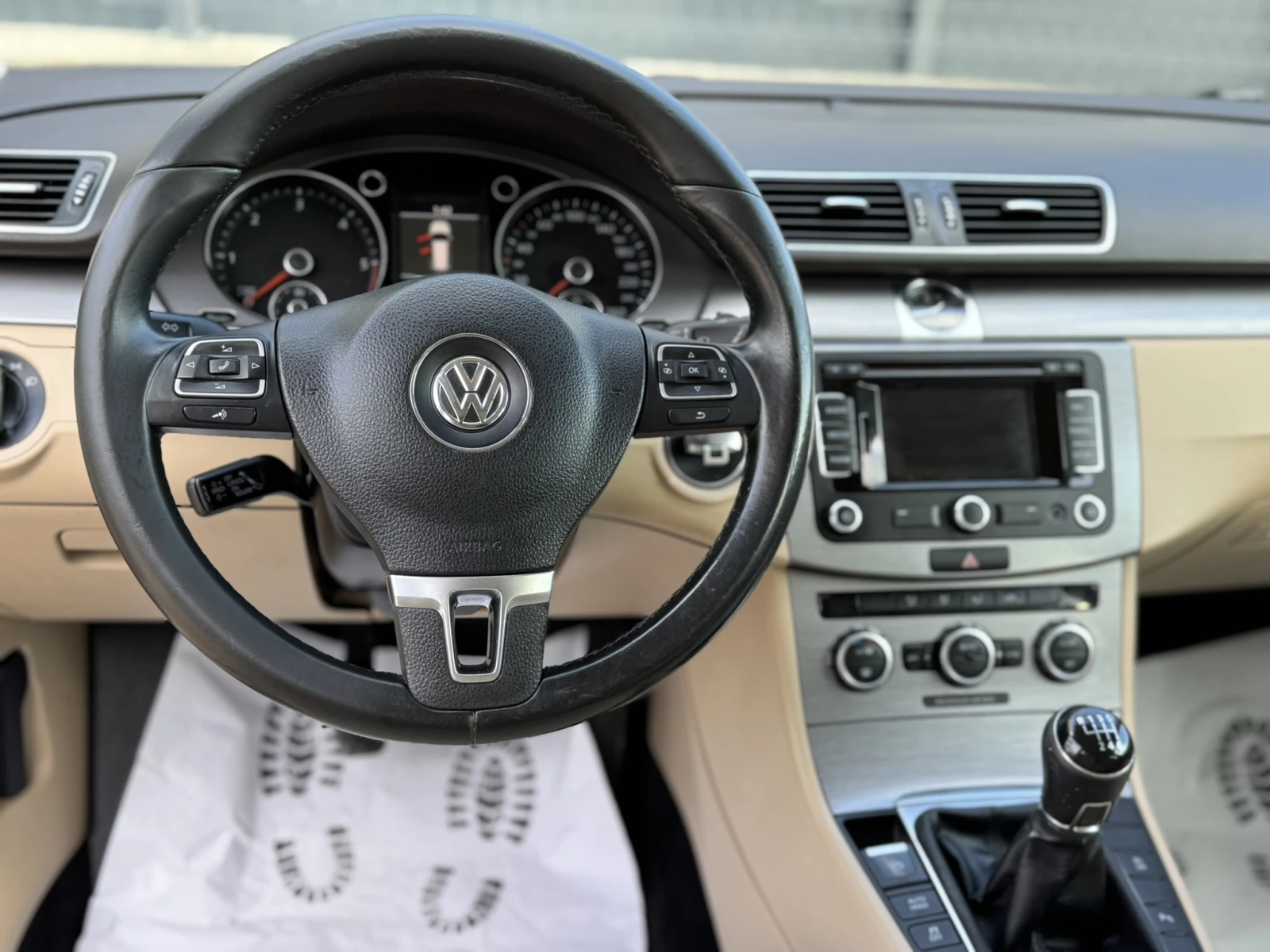 VW Passat 1.6TDI* BLUEMOTION* HIGHLINE*  - изображение 10