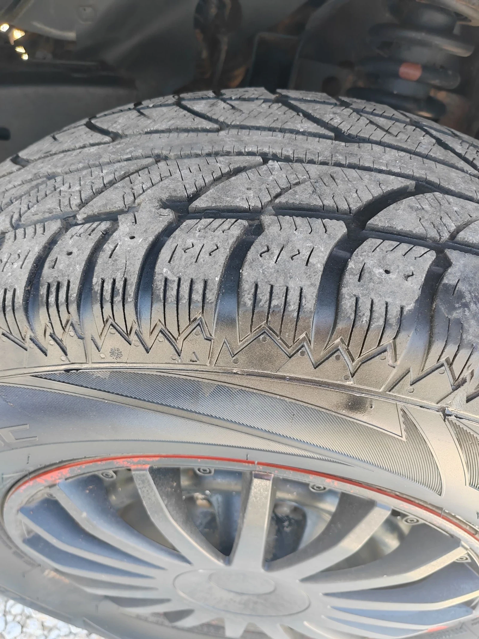 Isuzu D-max 2.5, 165..   | Mobile.bg   16