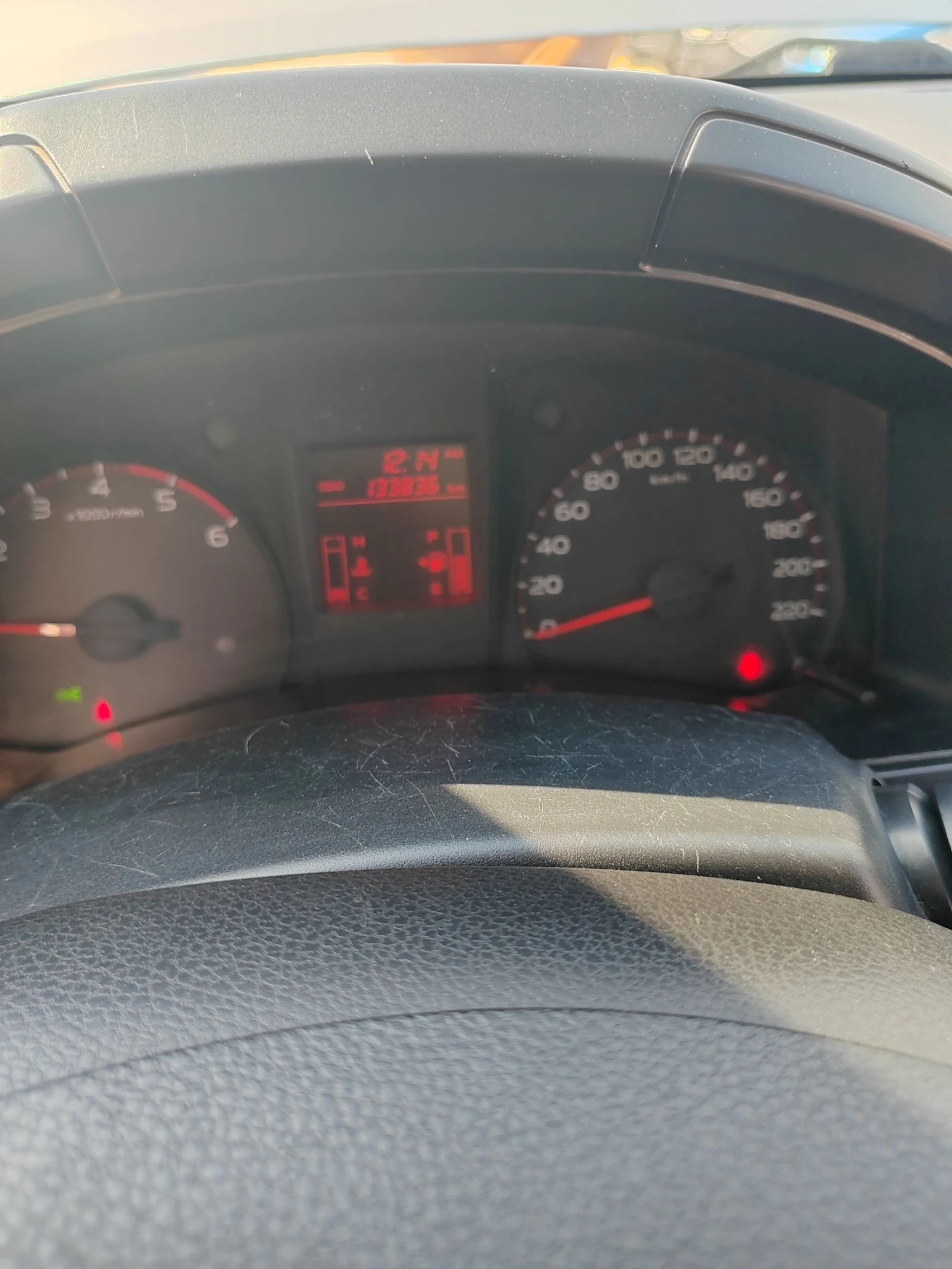 Isuzu D-max 2.5, 165..   | Mobile.bg   12