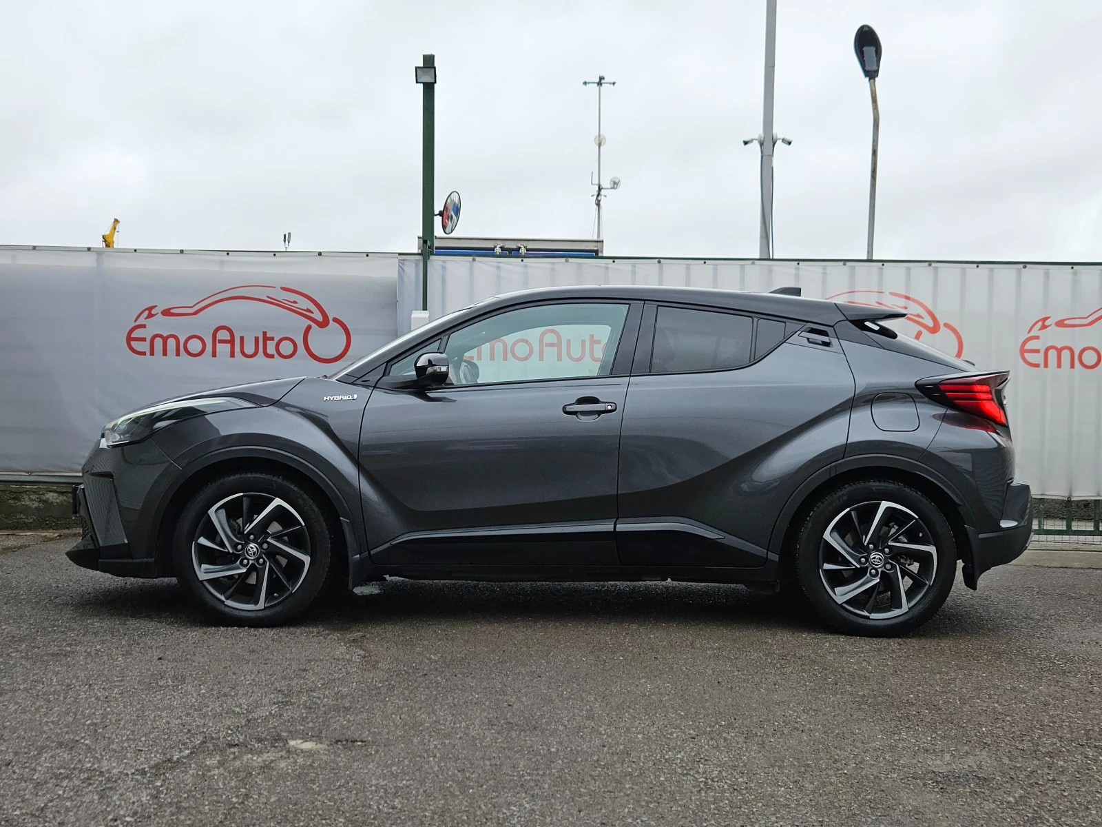 Toyota C-HR 2.0Hibrid/GR-Sport/CARPLAY/ПОДГРЕВ/КАМЕРА/БЛУТУТ - изображение 6