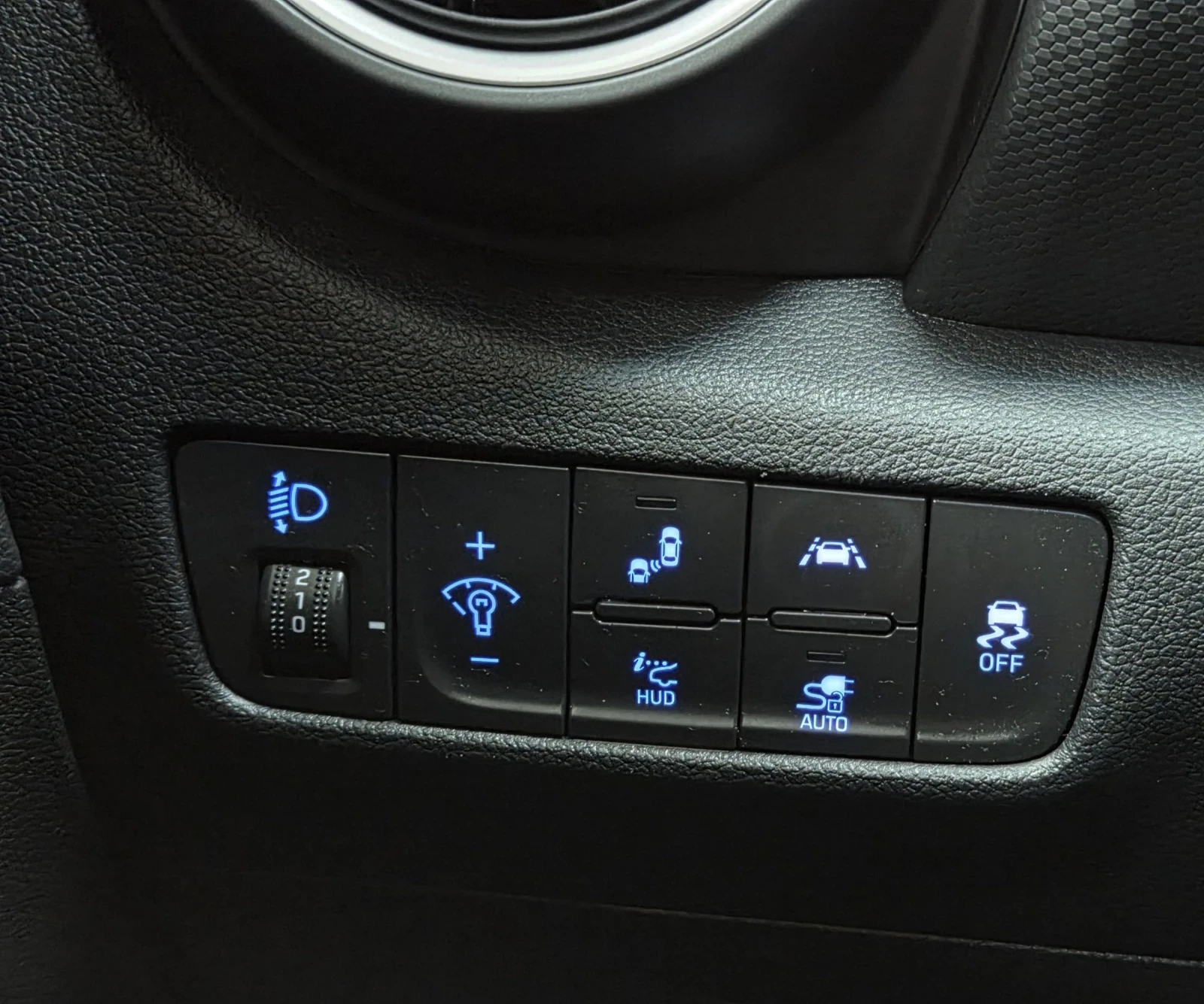 Hyundai Kona 64KWh/Premium/2020/Blue link/SOH100% | Mobile.bg � ����������� 15