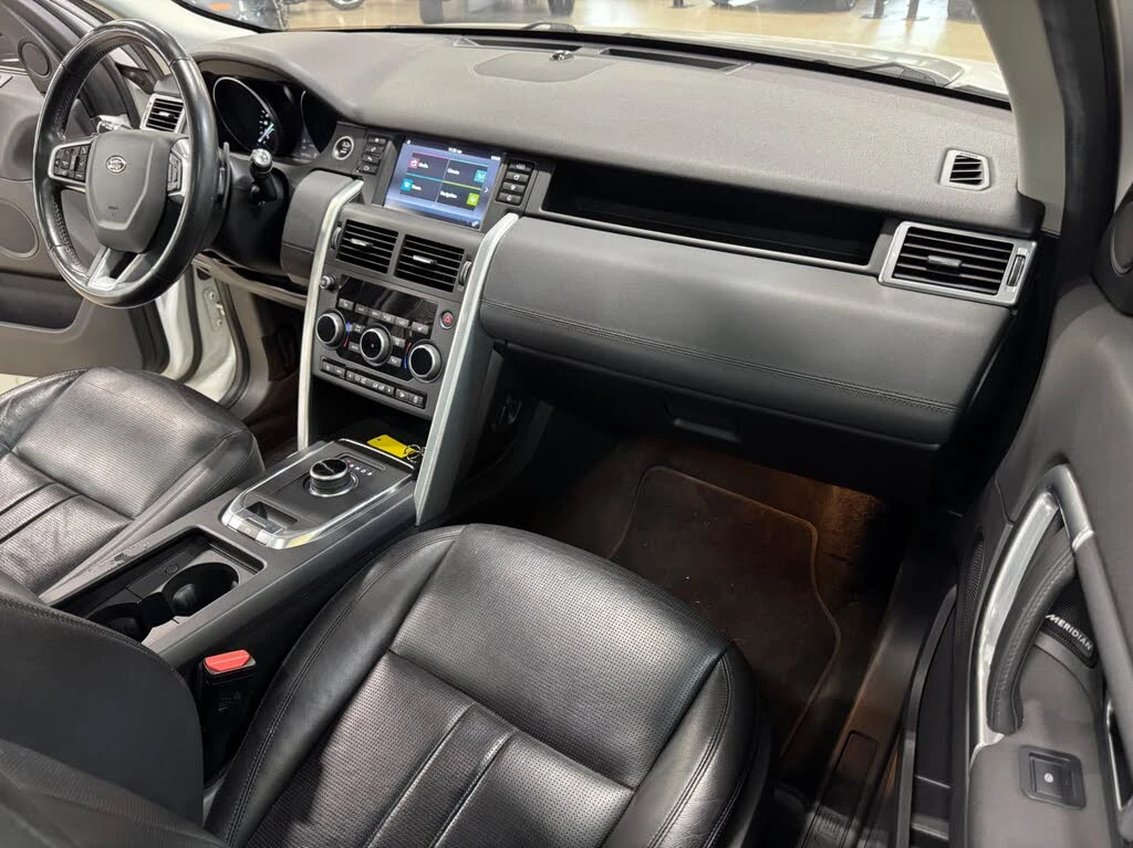 Land Rover Discovery Sport Discovery Sport HSE AWD - изображение 9