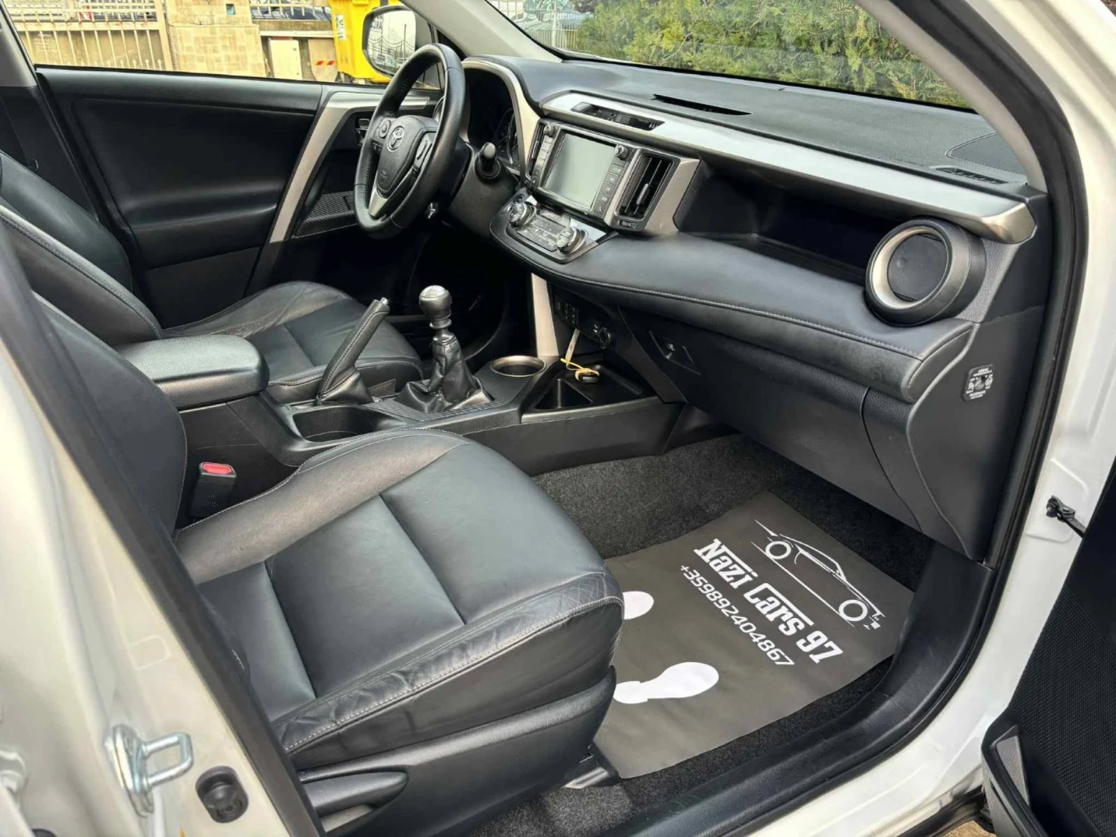 Toyota Rav4 2.0 D-4D/ 124�.�./ ����/ ������/ LED/ ������ | Mobile.bg � ����������� 12