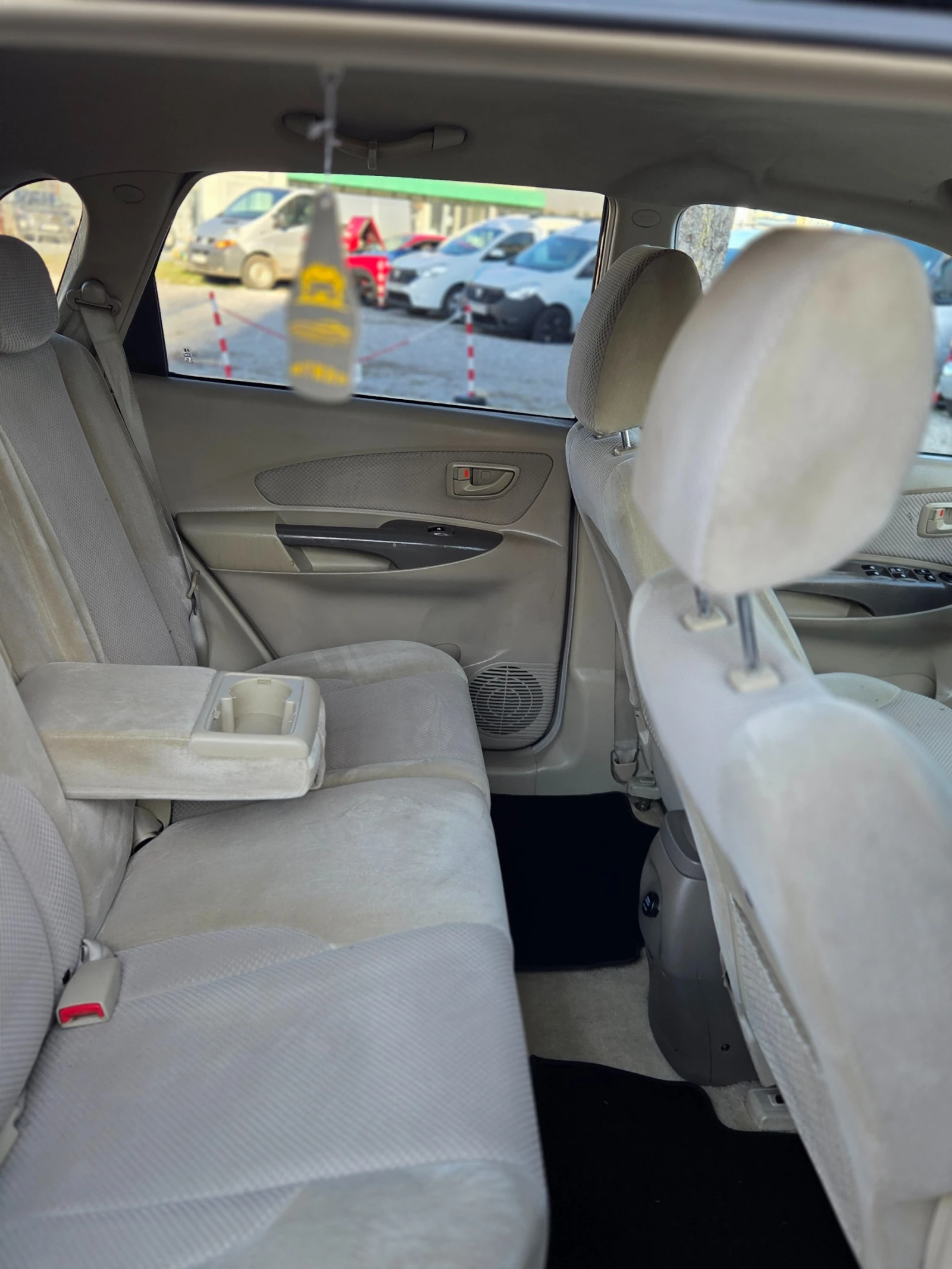 Hyundai Tucson 2.0CRDi 4x4 140к.с. - изображение 9