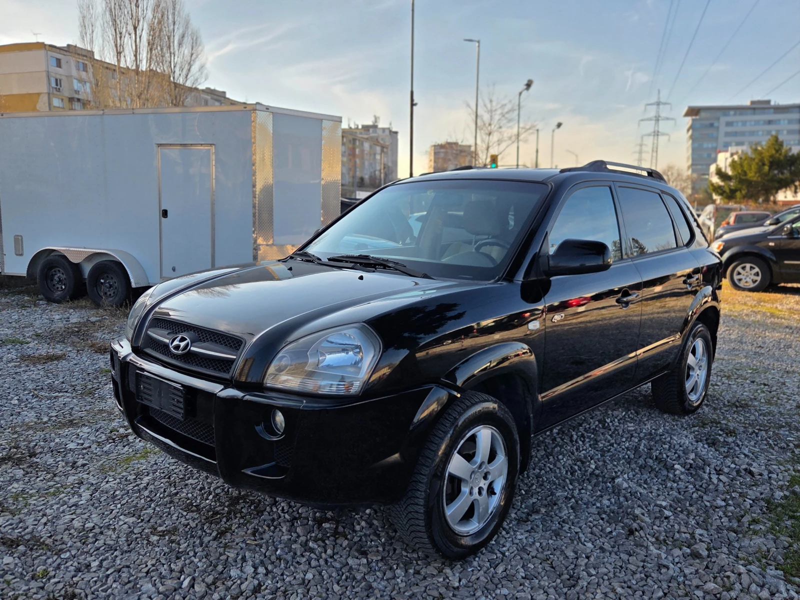 Hyundai Tucson 2.0CRDi 4x4 140к.с. - изображение 2