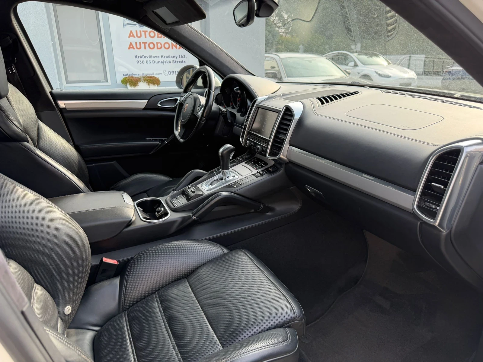 Porsche Cayenne, снимка 9 - Автомобили и джипове - 53799616