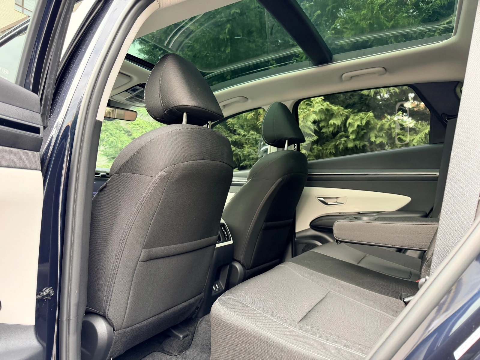 Hyundai Tucson 1.6HEV HYBRID ПОДГРЕВ Exellence 27000km!!!, снимка 15 - Автомобили и джипове - 53964160