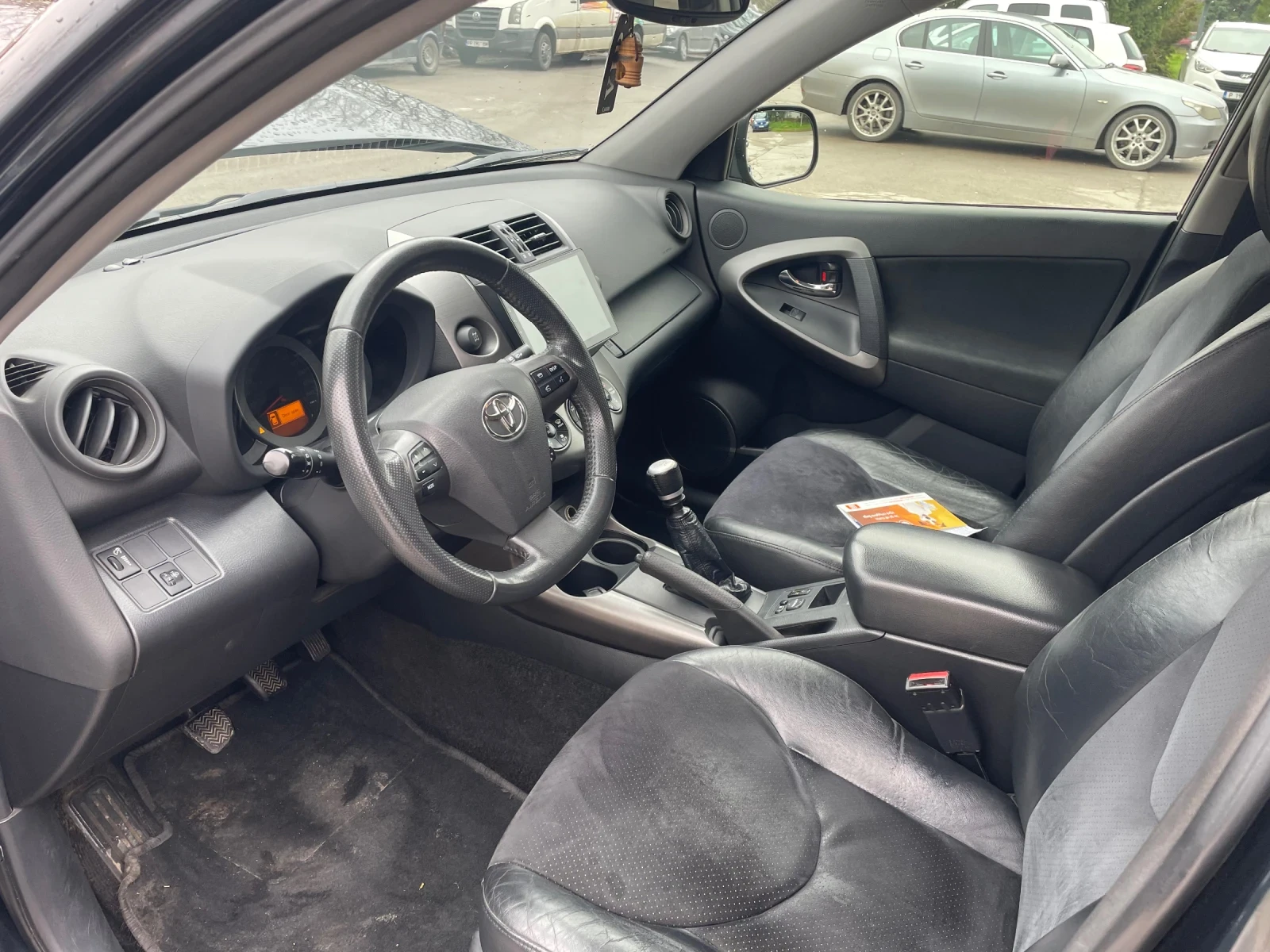 Toyota Rav4 2.2 D4D 150кс, снимка 10 - Автомобили и джипове - 54338415