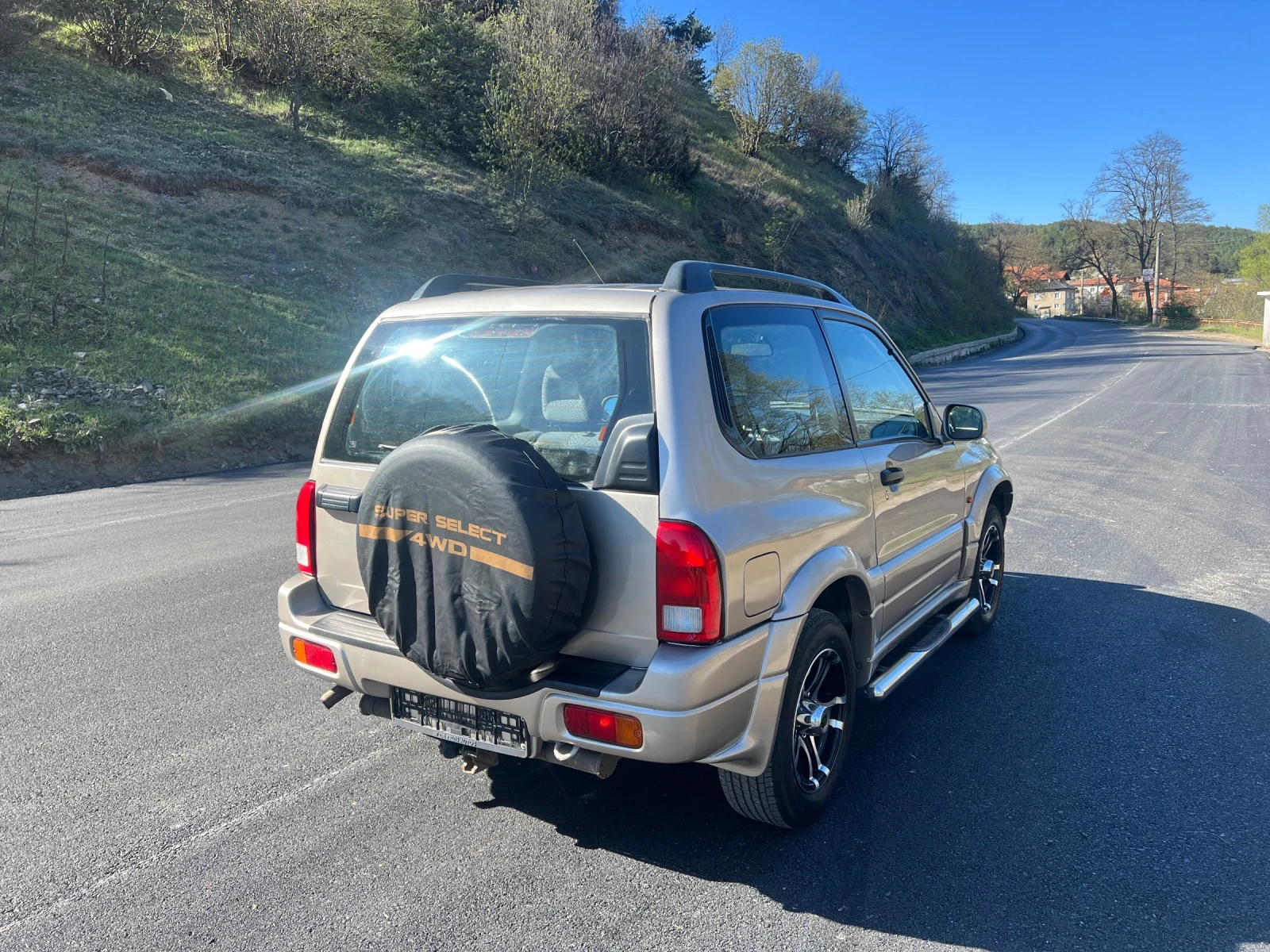 Suzuki Grand vitara 1.6 Климатик* Роубар* Степенки* Холандия, снимка 5 - Автомобили и джипове - 54410044