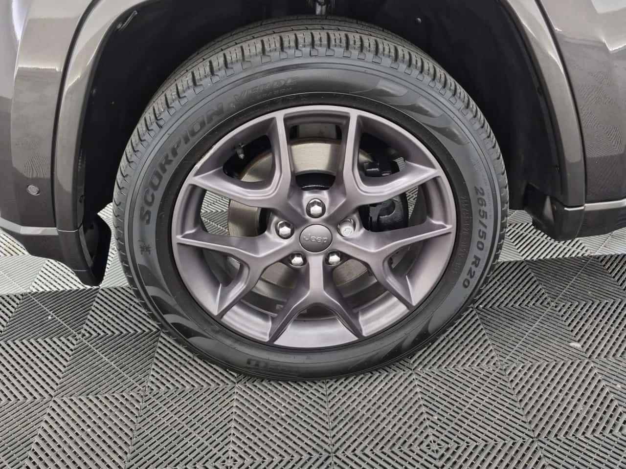 Jeep Grand cherokee 80TH ANNIVERSARY EDITION| PANO| 2 КЛЮЧА| , снимка 5 - Автомобили и джипове - 54424808