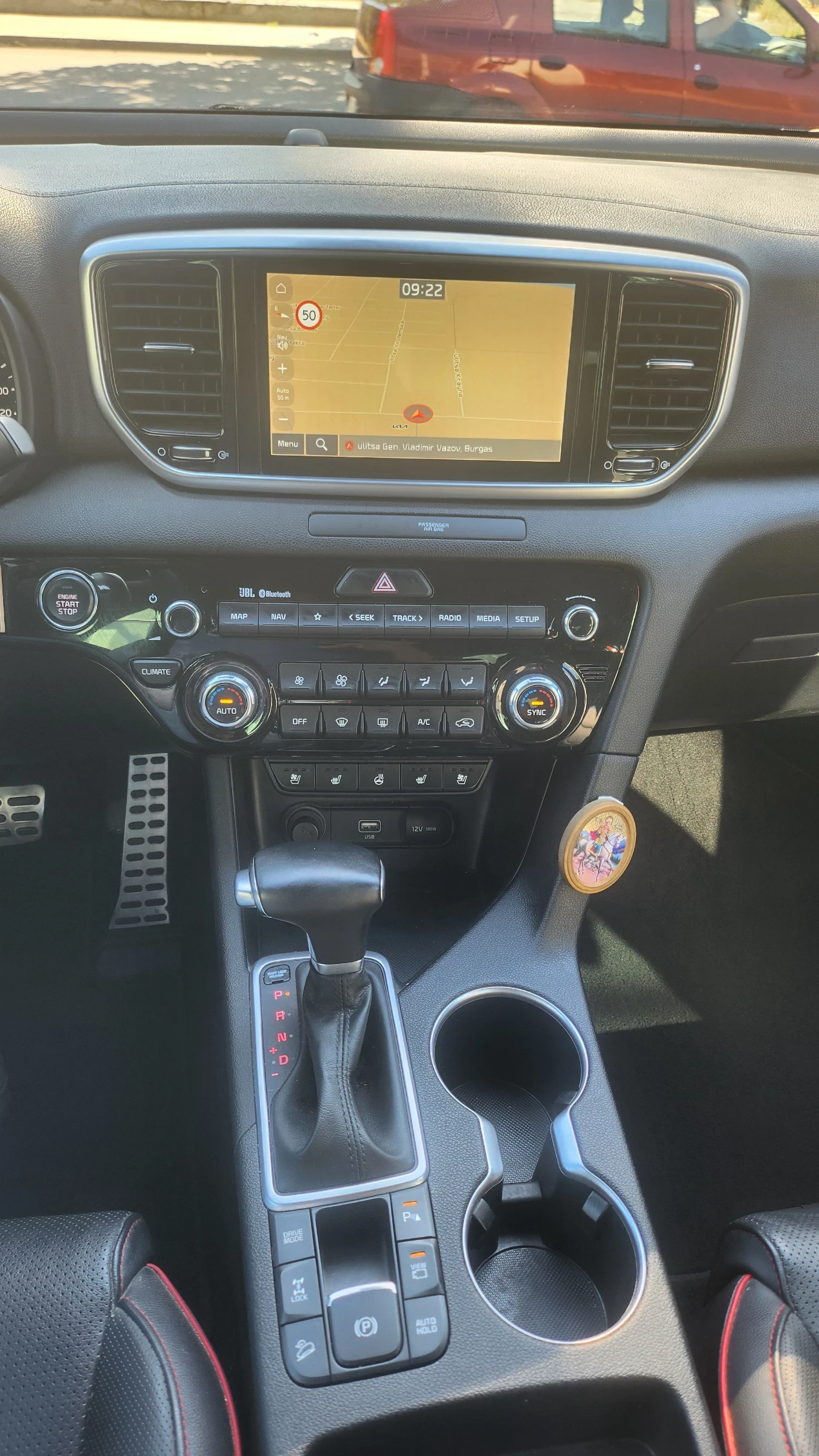 Kia Sportage 4x4, снимка 10 - Автомобили и джипове - 55007344