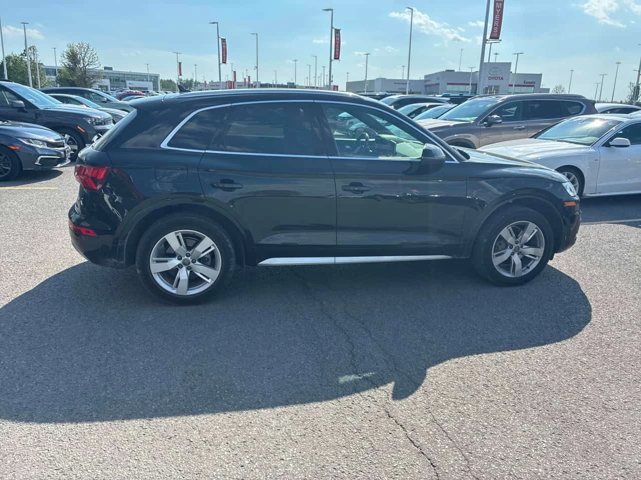 Audi Q5 * Technik * CARFAX * ЦЕНА ДО БГ, снимка 3 - Автомобили и джипове - 55292242