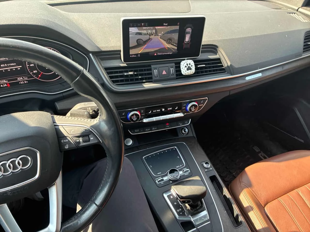 Audi Q5 * Technik * CARFAX * ЦЕНА ДО БГ, снимка 9 - Автомобили и джипове - 55292242
