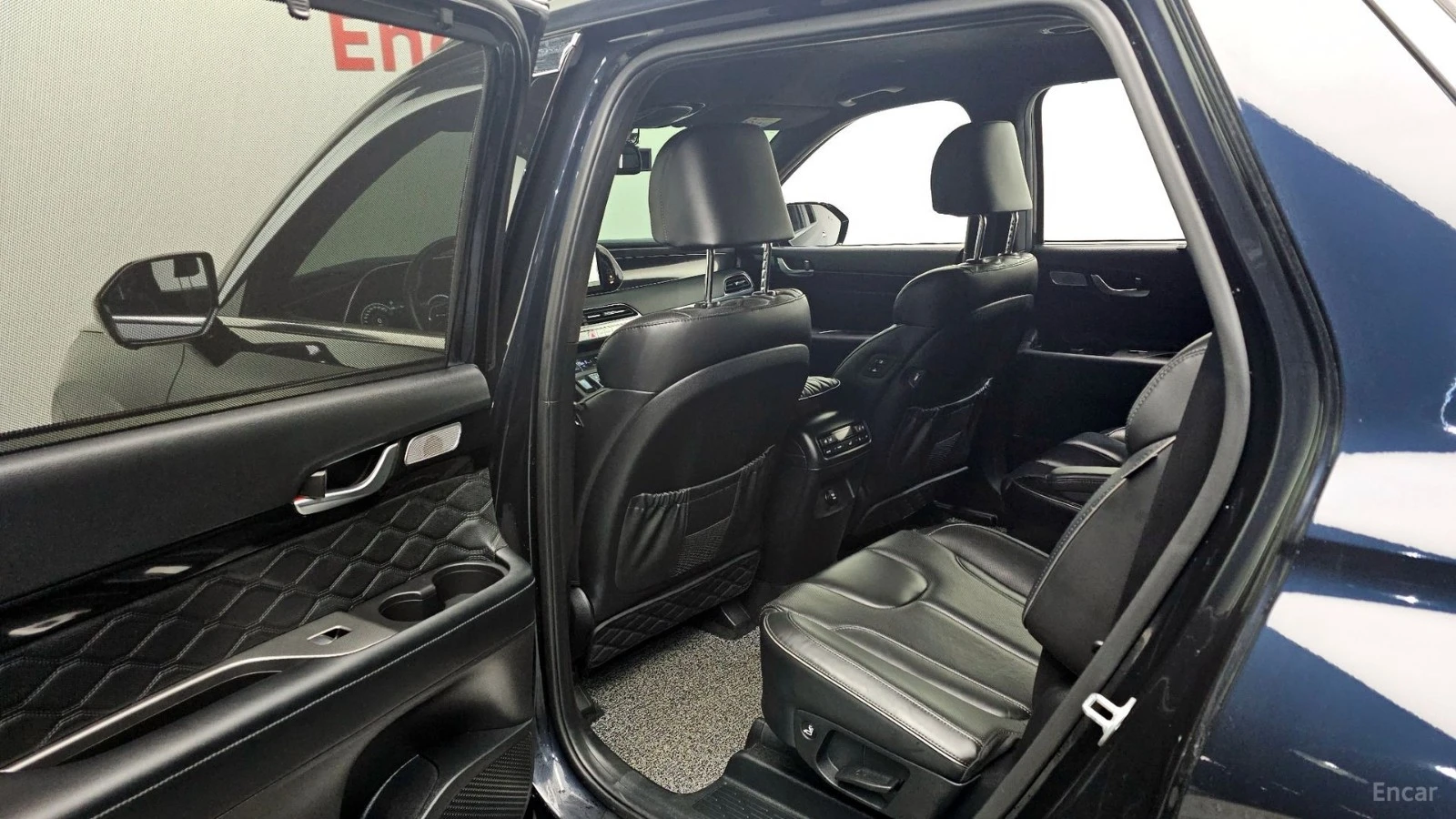 Hyundai Palisade 3.8 4WD Calligraphy* HUD* 360* АВТОКРЕДИТ, снимка 9 - Автомобили и джипове - 55677921