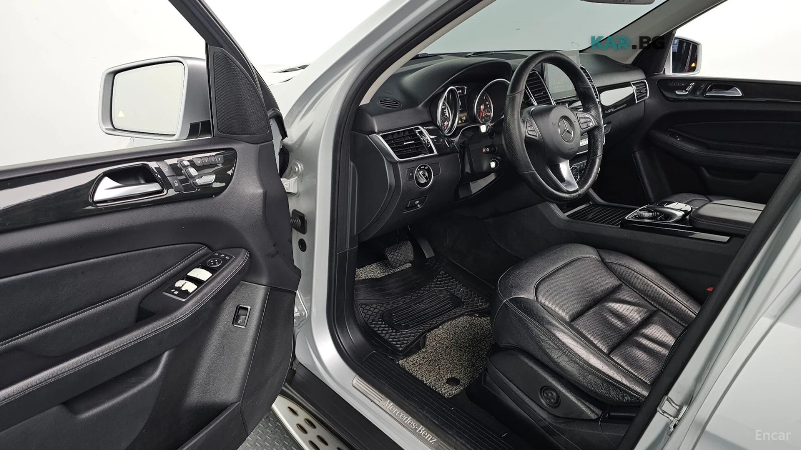 Mercedes-Benz GLE 350 AMG* ПАМЕТ* ОБДУХВАНЕ* КАМЕРА* ПАНОРАМА, снимка 10 - Автомобили и джипове - 55696065