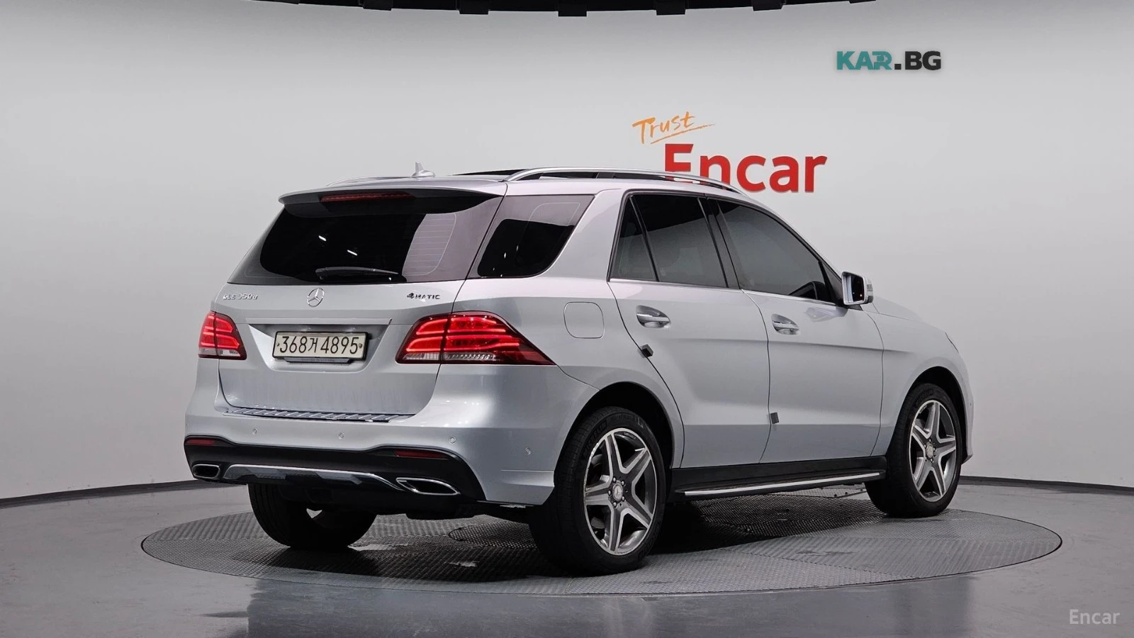 Mercedes-Benz GLE 350 AMG* ПАМЕТ* ОБДУХВАНЕ* КАМЕРА* ПАНОРАМА, снимка 2 - Автомобили и джипове - 55696065