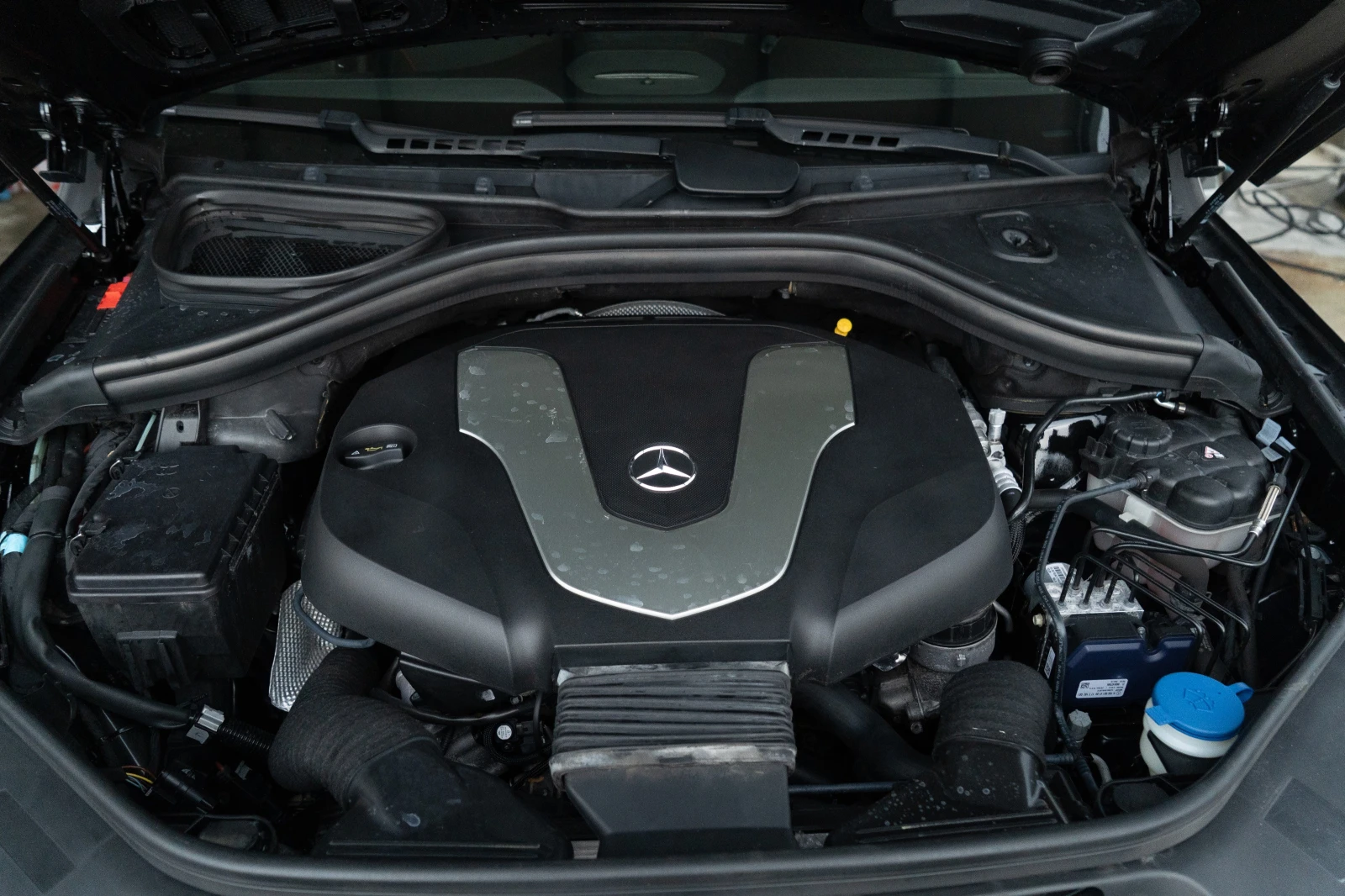 Mercedes-Benz GLE 350 ORANGE ART EDITION = 4MATIC = TOP = ЛИЗИНГ, снимка 17 - Автомобили и джипове - 55833255