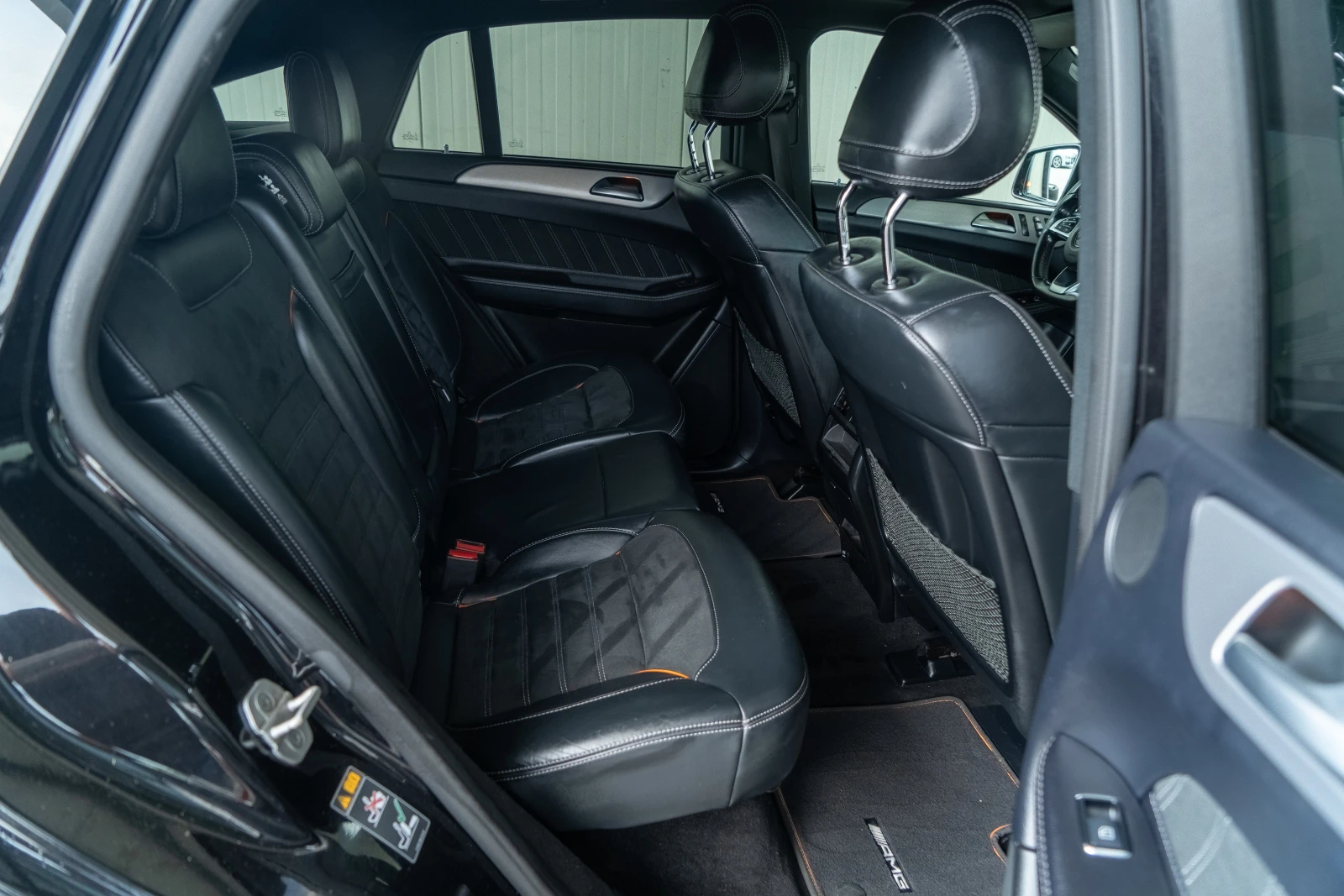 Mercedes-Benz GLE 350 ORANGE ART EDITION = 4MATIC = TOP = ЛИЗИНГ, снимка 10 - Автомобили и джипове - 55833255