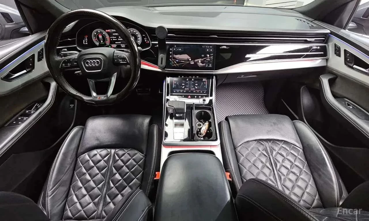 Audi Q8, снимка 7 - Автомобили и джипове - 56710678