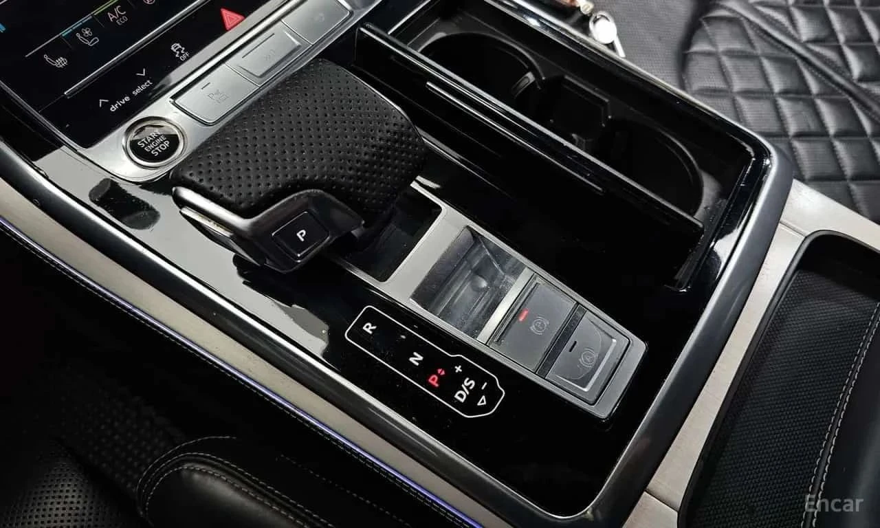 Audi Q8, снимка 9 - Автомобили и джипове - 56710678