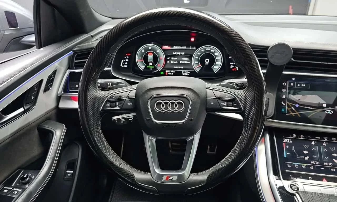 Audi Q8, снимка 12 - Автомобили и джипове - 56710678