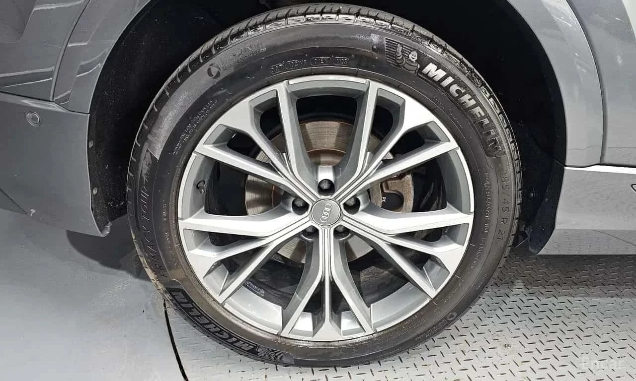 Audi Q8, снимка 5 - Автомобили и джипове - 56710678