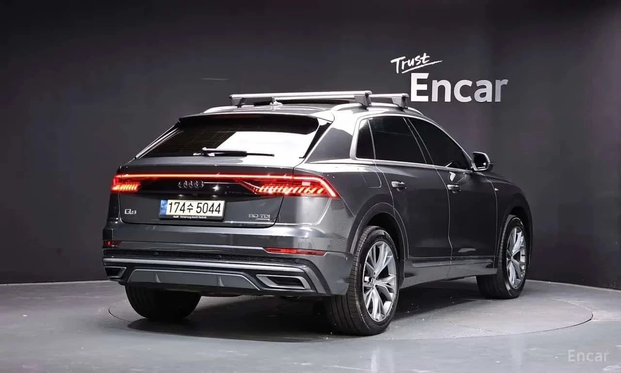 Audi Q8, снимка 2 - Автомобили и джипове - 56710678