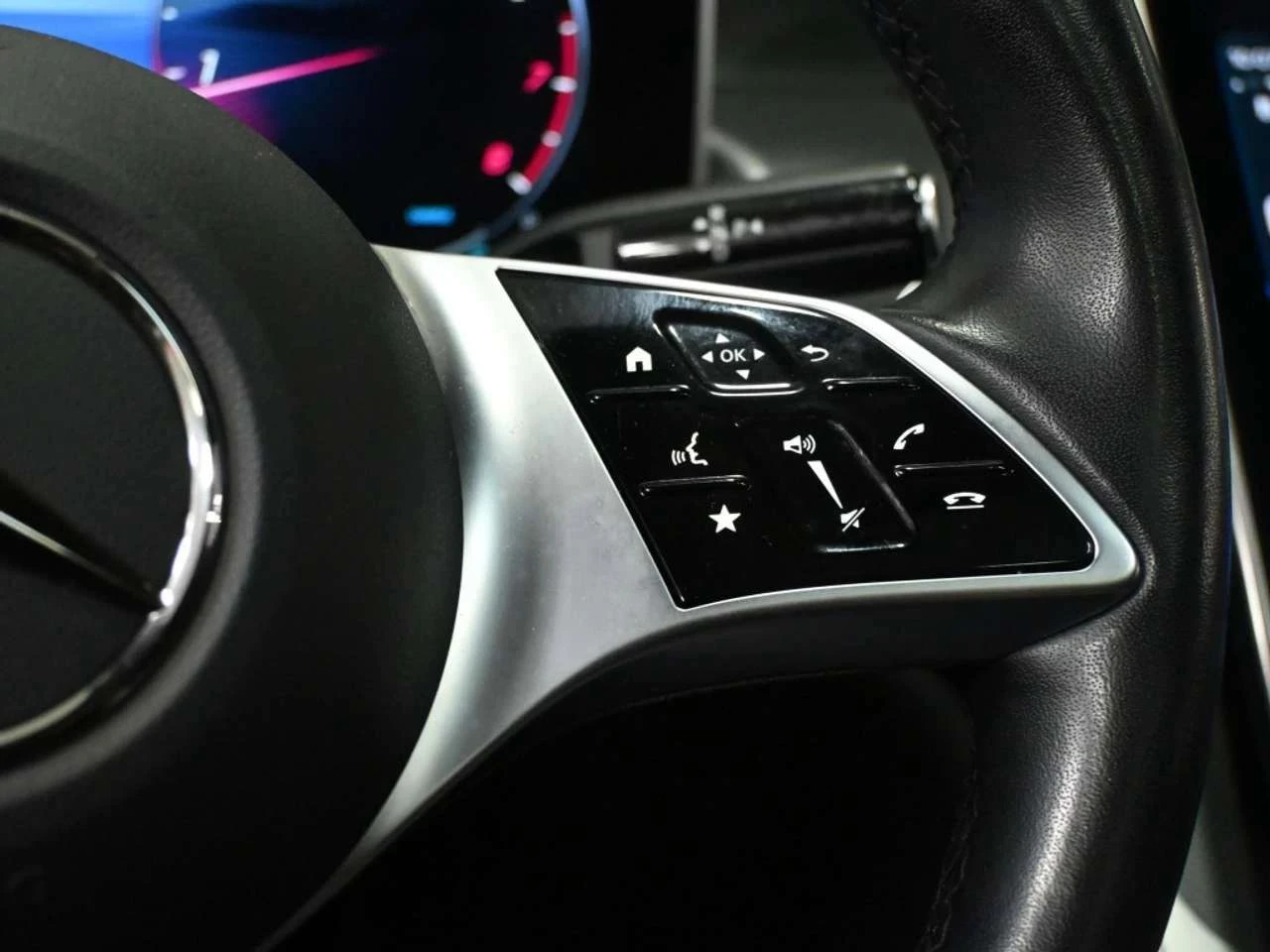 Mercedes-Benz GLC 300, снимка 15 - Автомобили и джипове - 56714912