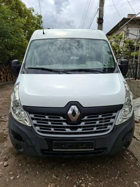 ������ Renault Master