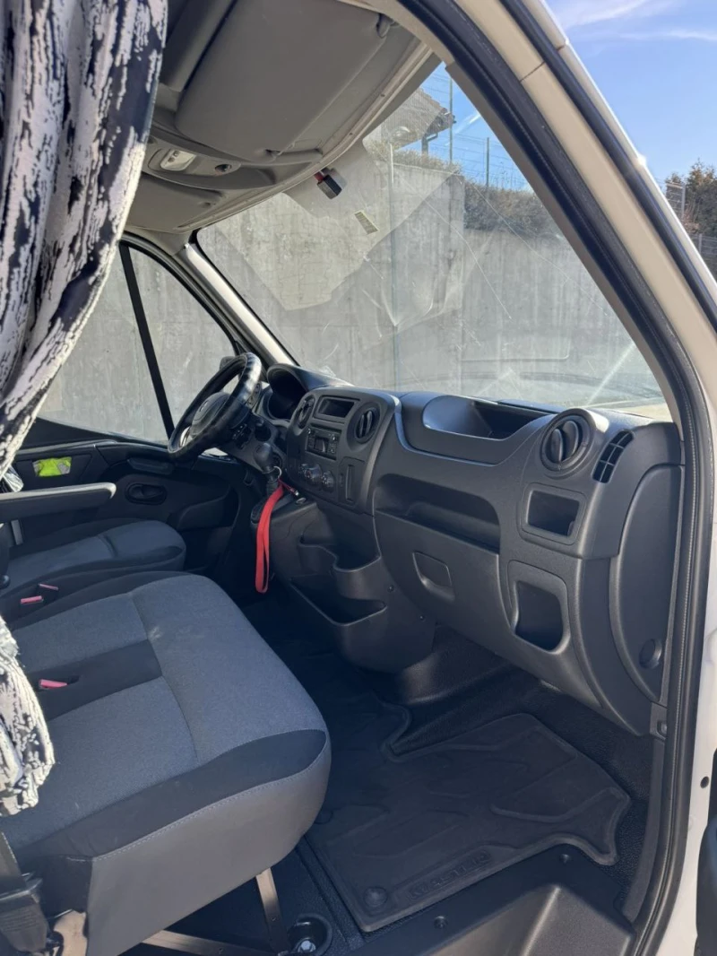 Renault Master 2.3 dCi, снимка 7 - Бусове и автобуси - 49550671