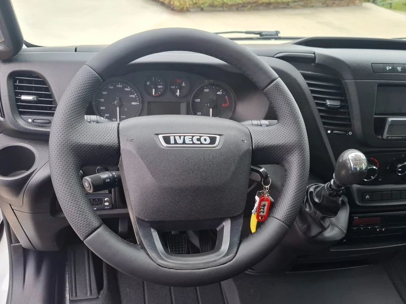 Iveco Daily Euro6B/220V/Климатик, снимка 7 - Камиони - 52139143