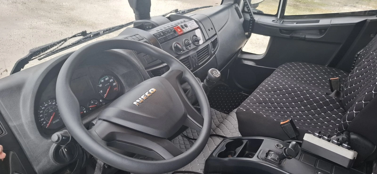 Iveco Eurocargo 180E280 , ЦИСТЕРНА ЗА ВОДА, снимка 12 - Камиони - 54146585