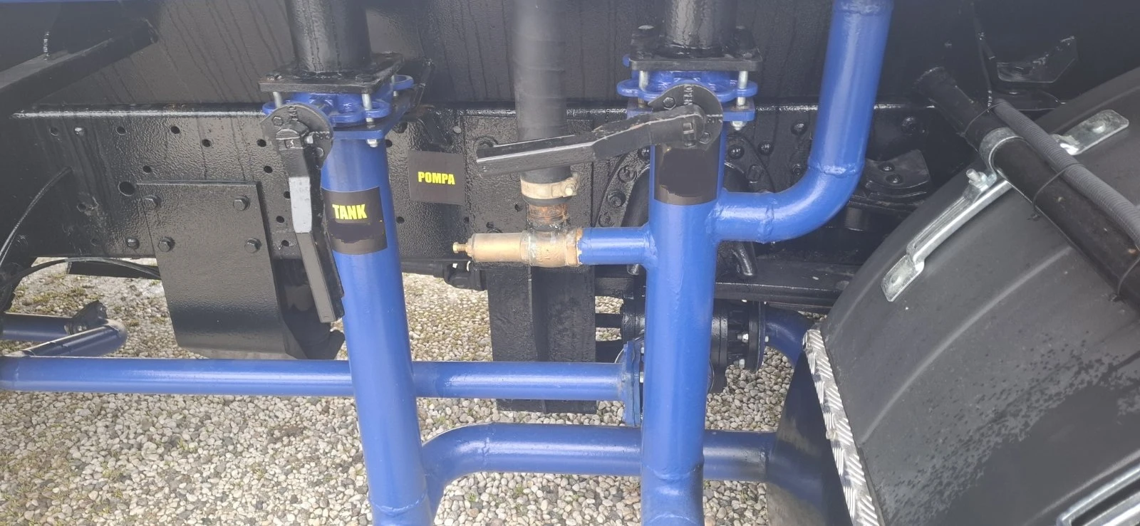 Iveco Eurocargo 180E280 , ЦИСТЕРНА ЗА ВОДА, снимка 10 - Камиони - 54146585