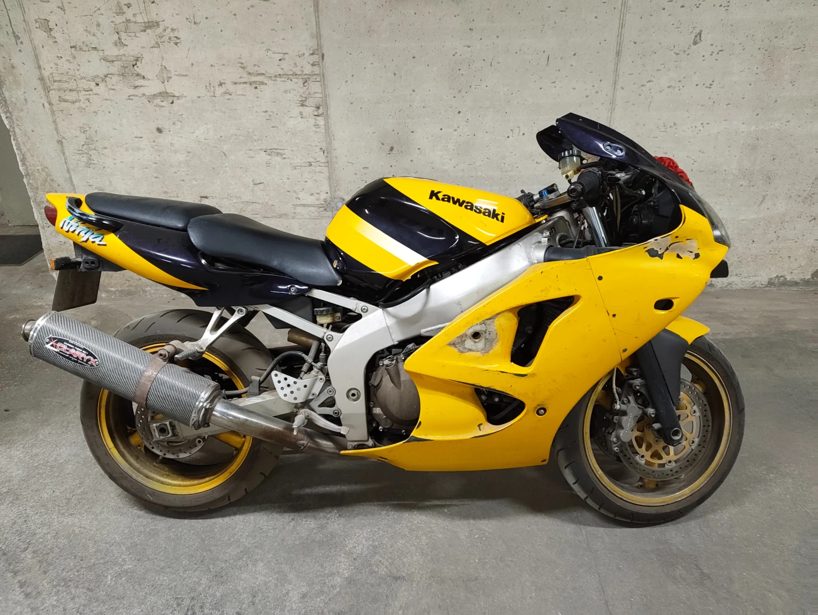 Kawasaki Zxr