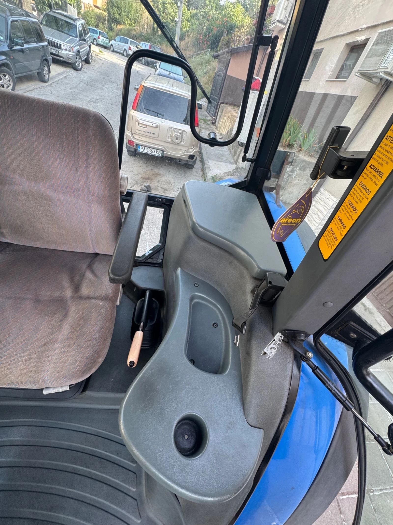 Трактор New Holland TS100, снимка 8 - Селскостопанска техника - 55931208