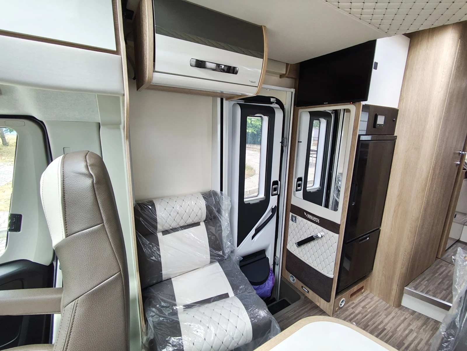 Кемпер Mobilvetta Fiat Mobilvetta P85, снимка 9 - Каравани и кемпери - 55197393