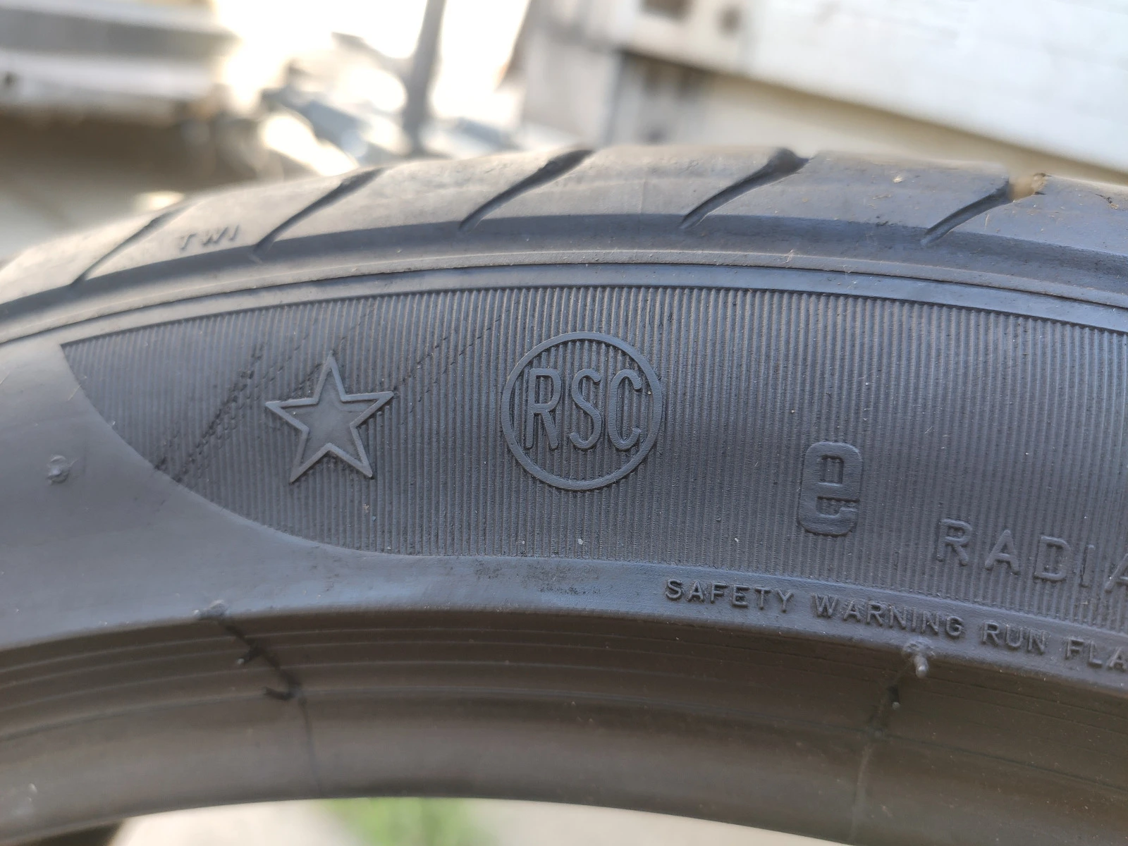  245/40R19 | Mobile.bg   8