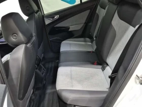 VW ID.4 PRO AWD * ПАНОРАМА* 2 КЛЮЧА* АМБИЕНТ* CARFAX * , снимка 12
